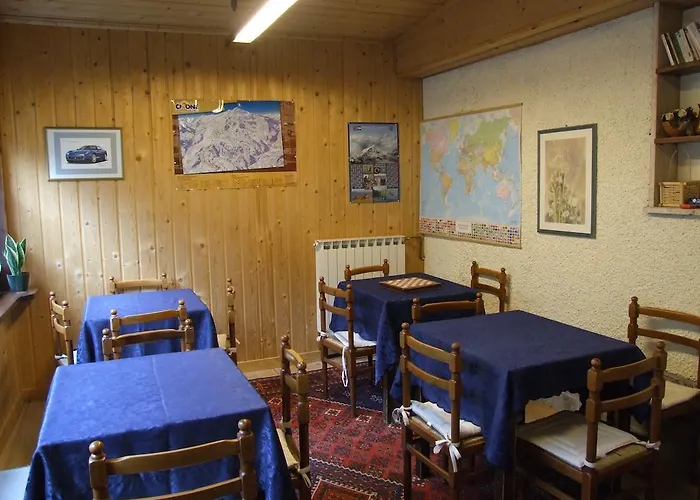 Cimone ホテル リオルナート